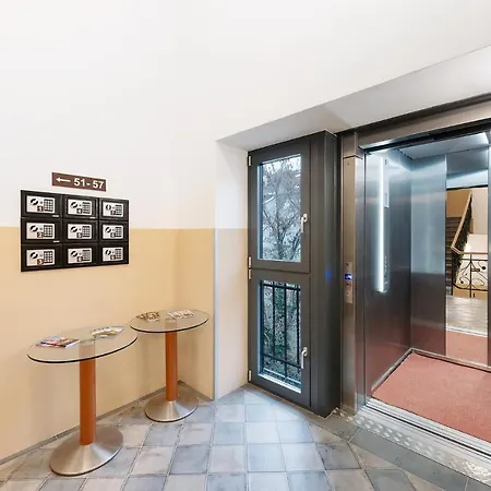 Roof Apartman